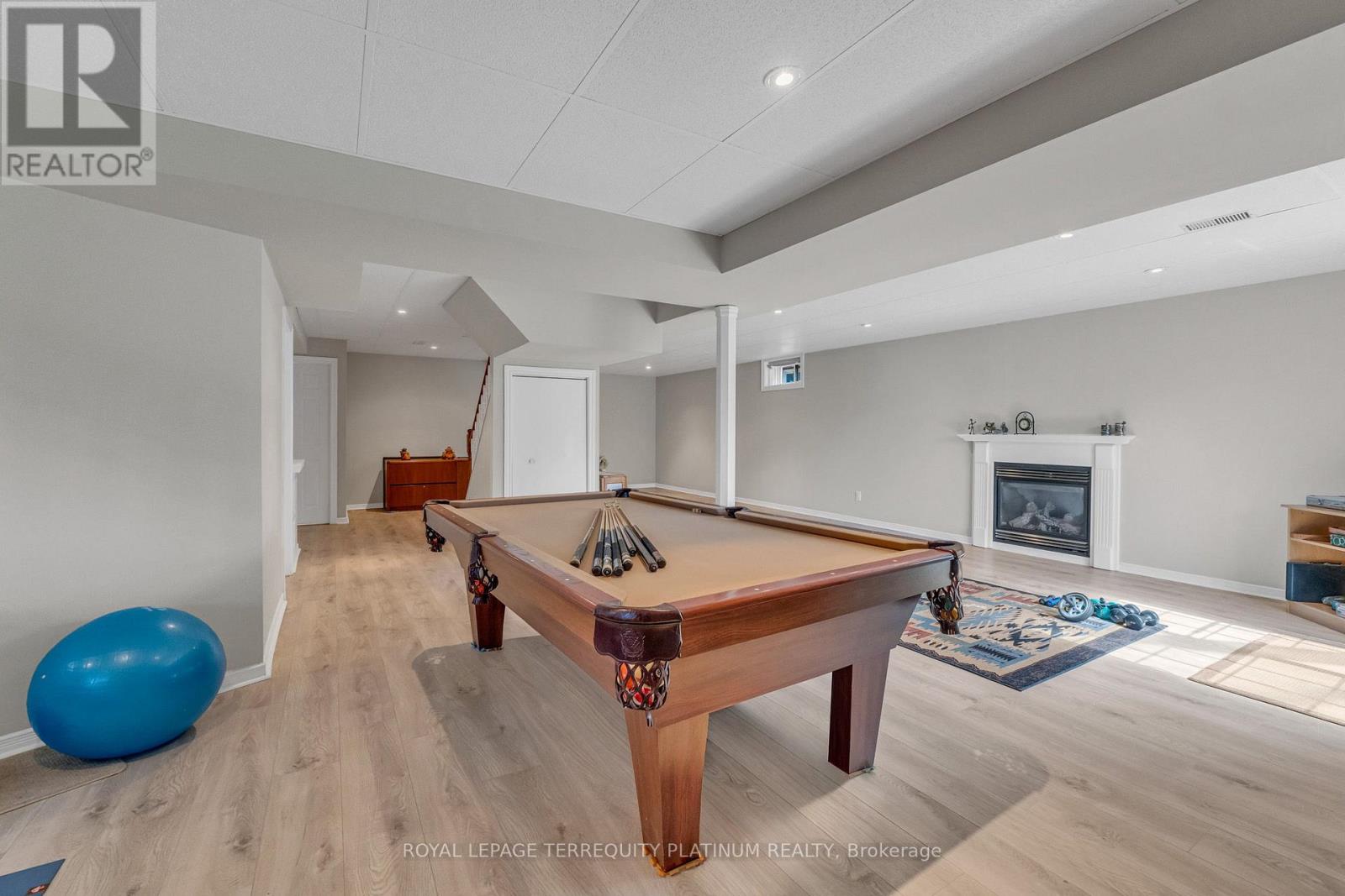 1207 Greenwood Crescent, Oakville (Cv Clearview), Ontario  L6J 6W6 - Photo 27 - W13048782