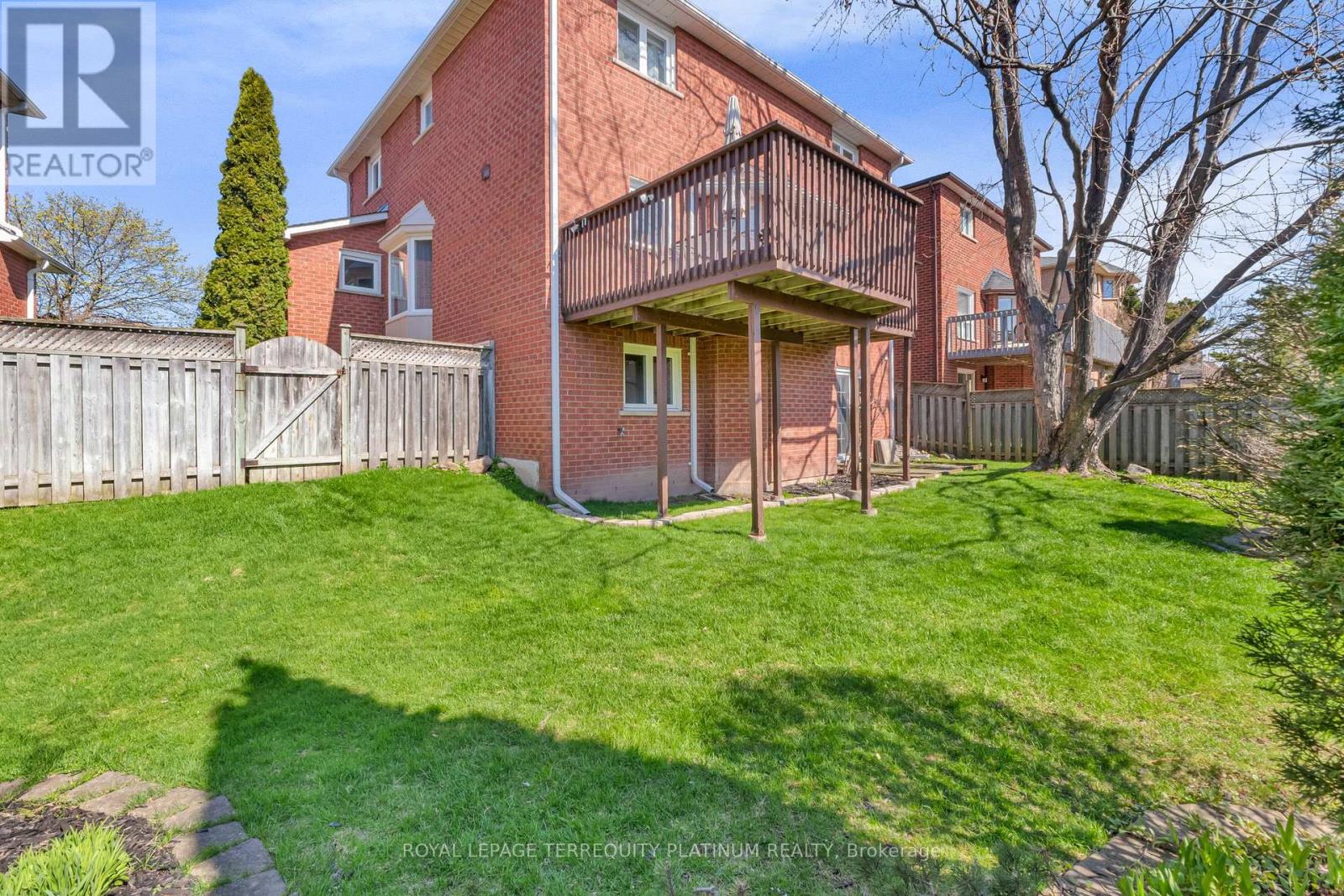 1207 Greenwood Crescent, Oakville (Cv Clearview), Ontario  L6J 6W6 - Photo 37 - W13048782