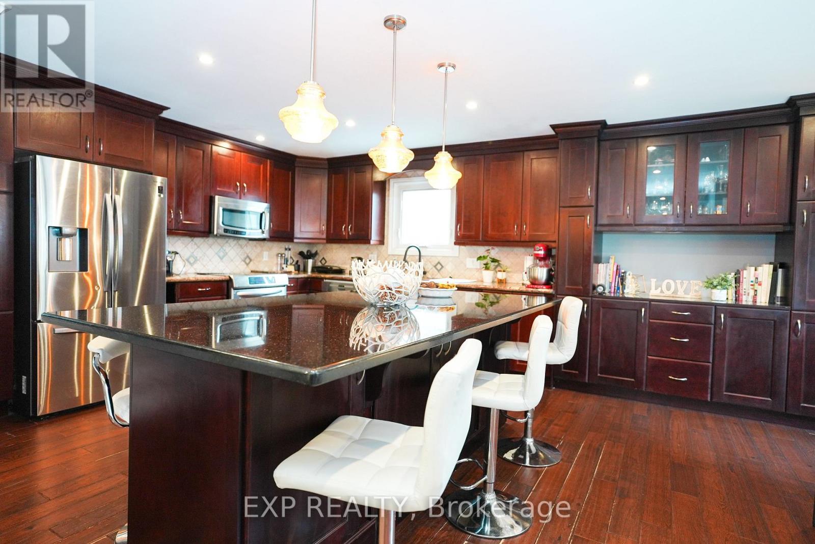 1266 Lakeview Drive, Oakville, Ontario  L6H 2M8 - Photo 11 - W13048806