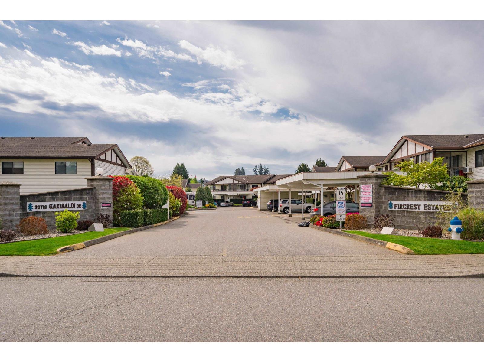 57 32718 Garibaldi Drive, Abbotsford, British Columbia  V2T 5T6 - Photo 4 - R3114132