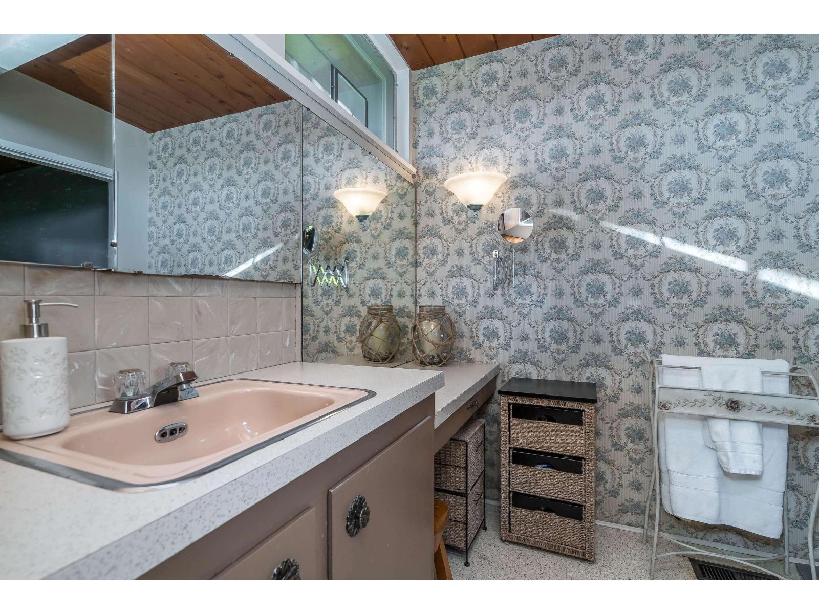 6572 Kempson Crescent, Delta, British Columbia  V4E 1R5 - Photo 23 - R3115654