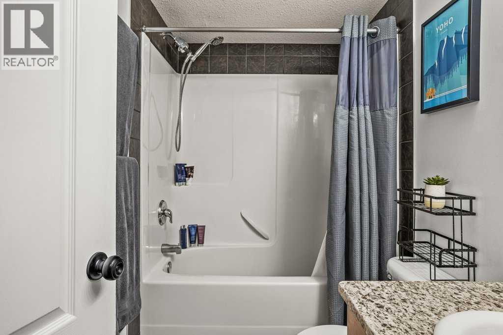 201, 300 Palliser Lane, Canmore, Alberta  T1W 0H5 - Photo 24 - A2302342
