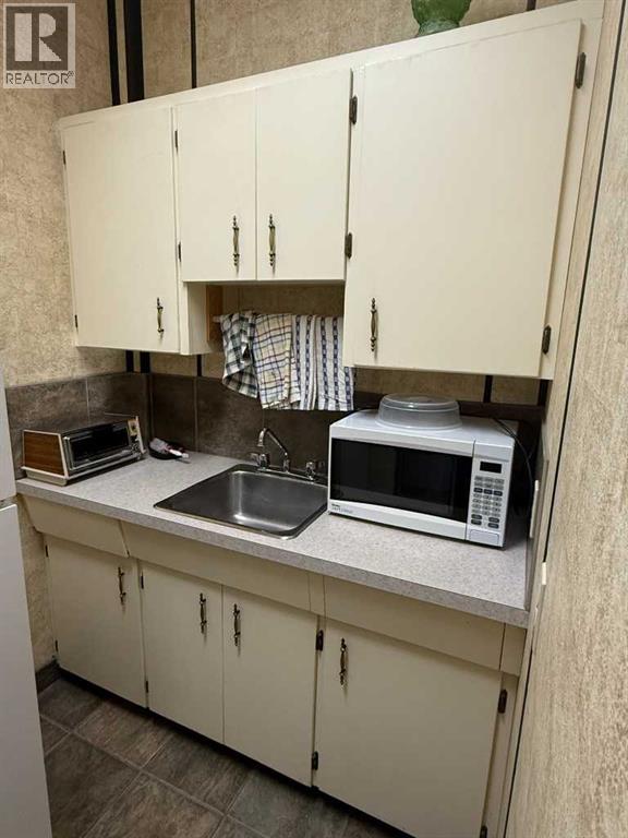 20, 5125 50 Avenue, Vermilion, Alberta  T9X 1A8 - Photo 15 - A2282894