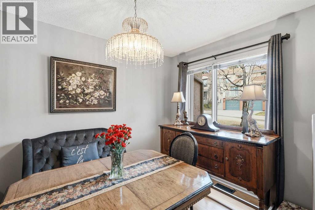 53, 5810 Patina Drive Sw, Calgary, Alberta  T3H 2Y6 - Photo 3 - A2304159