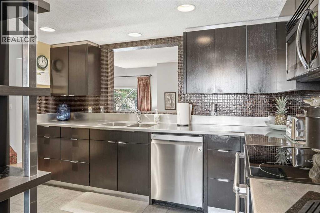 53, 5810 Patina Drive Sw, Calgary, Alberta  T3H 2Y6 - Photo 5 - A2304159