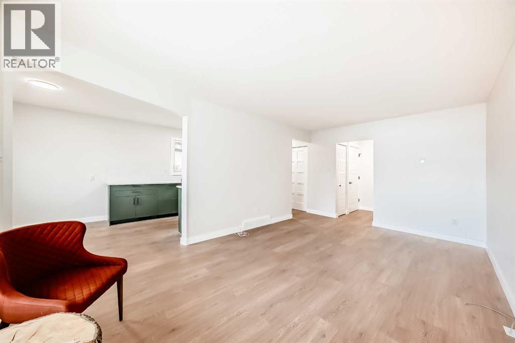 7634 24a Street Se, Calgary, Alberta  T2C 0Z7 - Photo 21 - A2304549