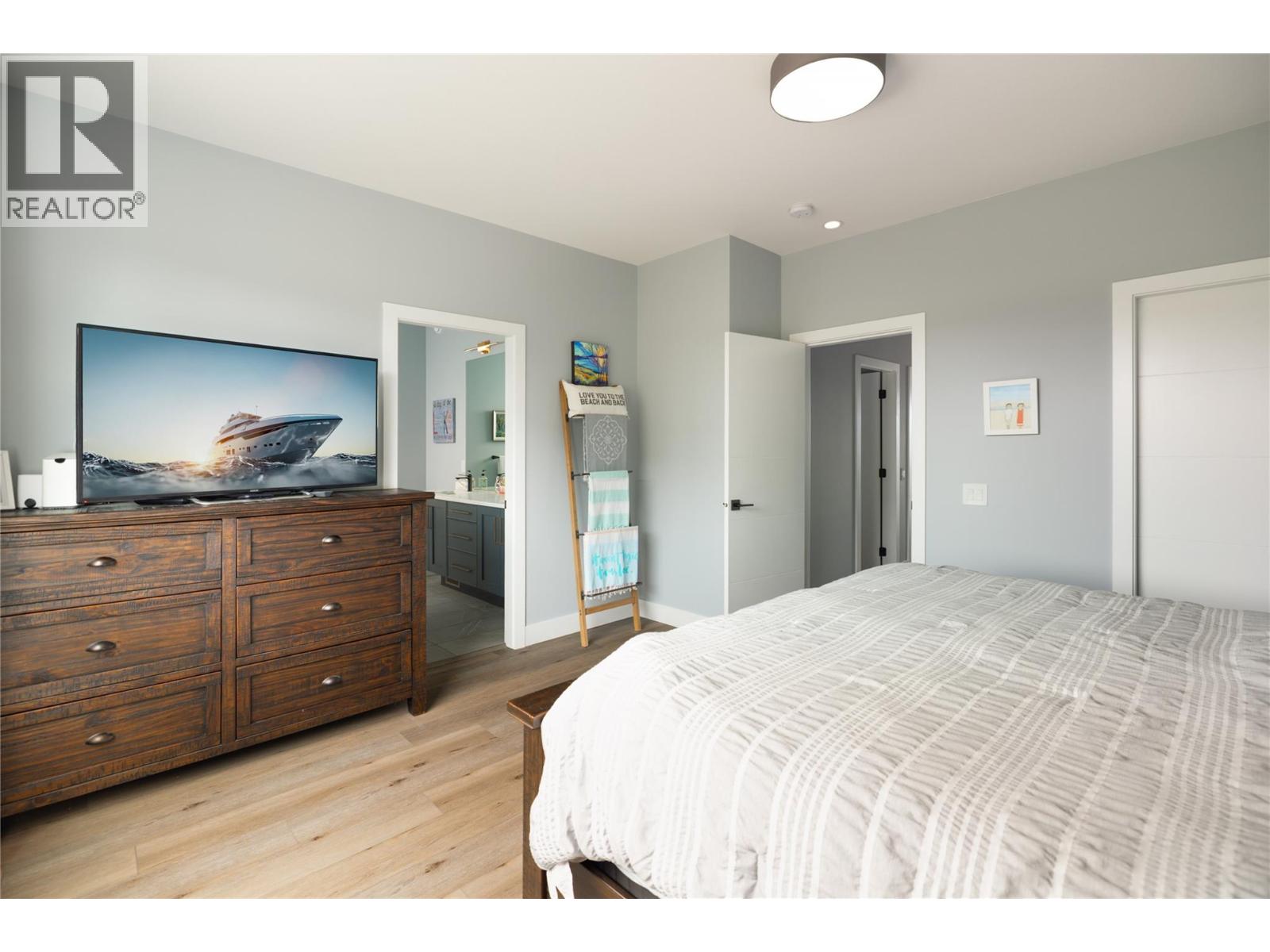 1876 Viewpoint Crescent, Kelowna, British Columbia  V1Z 4E1 - Photo 28 - 10383837