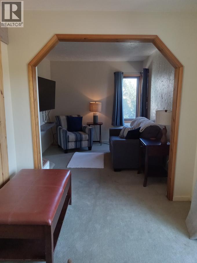 4208 33 Street, Vernon, British Columbia  V1T 5V1 - Photo 7 - 10384532