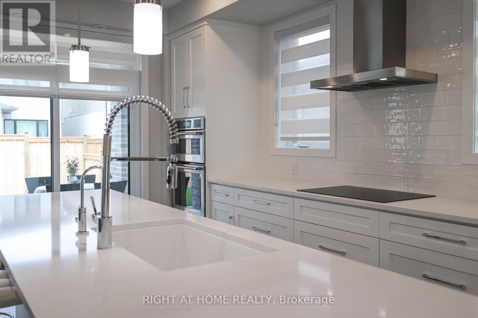 8 Ryder Avenue, Guelph, Ontario  N1G 4V5 - Photo 14 - X13048844