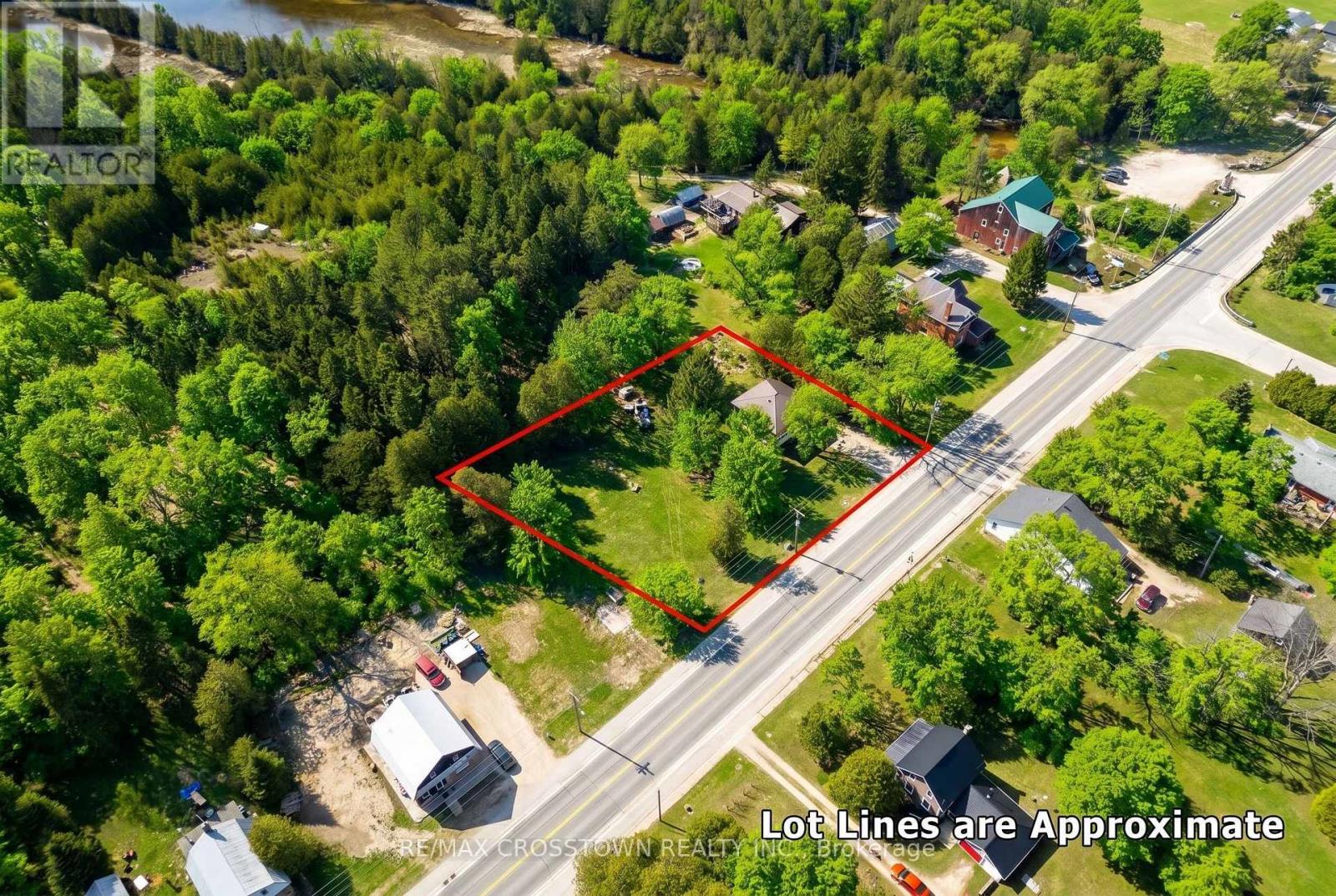 316056 Highway 6 Highway S, Chatsworth, Ontario  N0H 2V0 - Photo 2 - X13048954