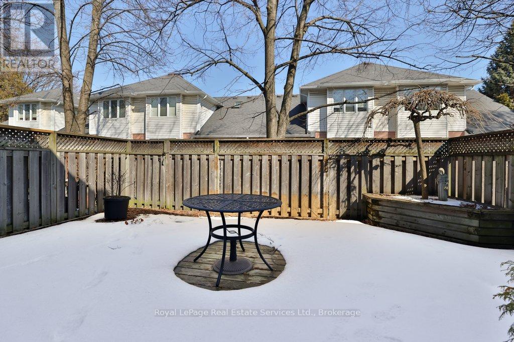 4 - 2407 Woodward Avenue, Burlington, Ontario  L7R 4J2 - Photo 33 - W13049074