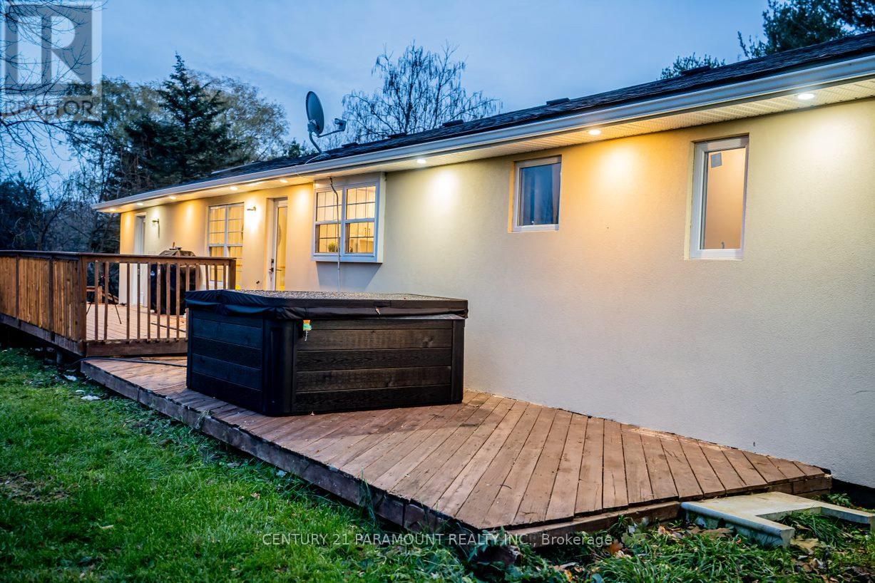 2300 Olde Base Line Road, Caledon, Ontario  L7C 0J3 - Photo 2 - W13042730