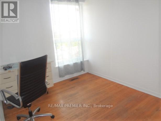 231 - 260 John Garland Boulevard, Toronto, Ontario  M9V 1N8 - Photo 17 - W13045406