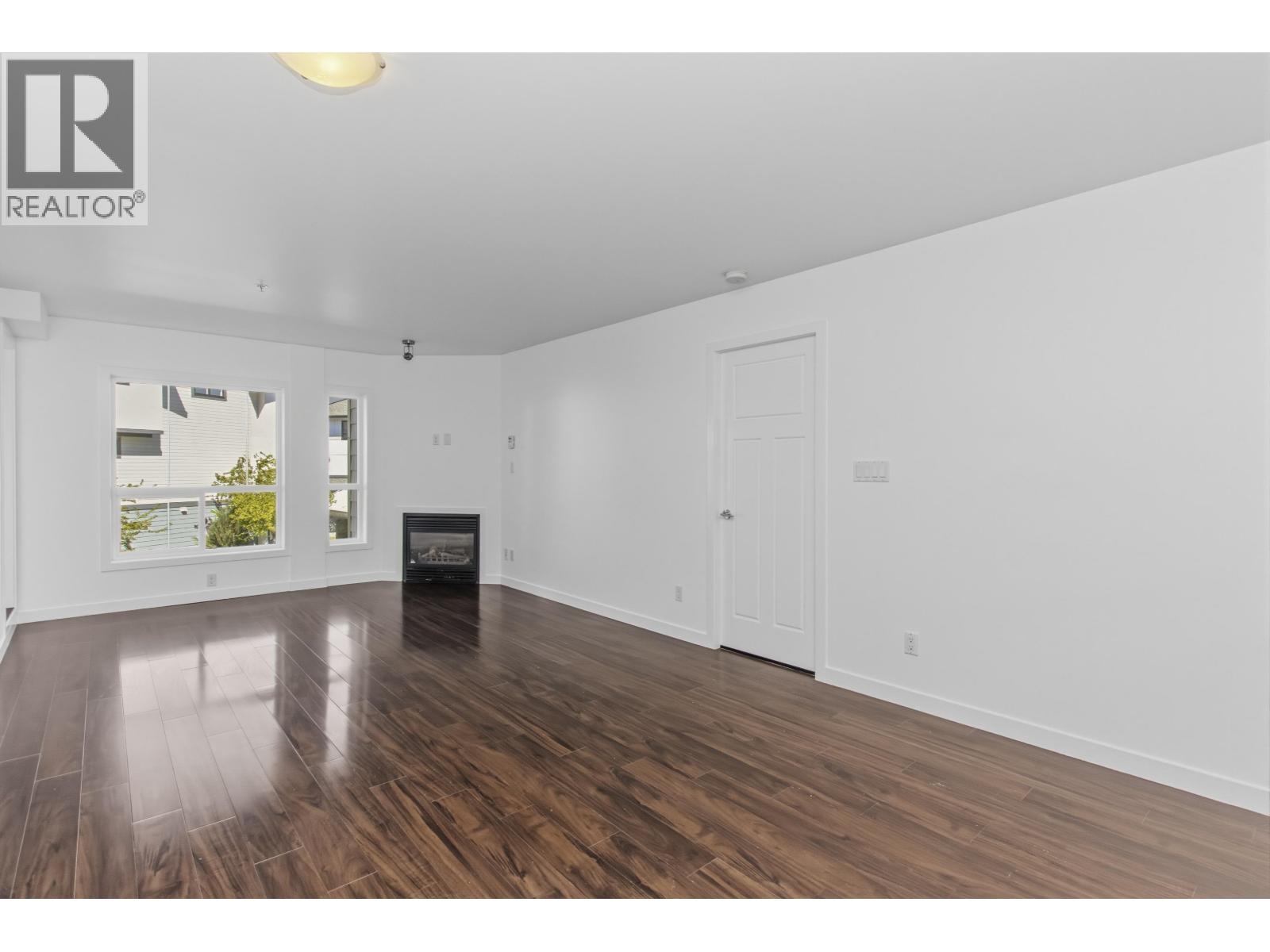 203 1212 Main Street, Squamish, British Columbia  V8B 0A6 - Photo 10 - R3115991