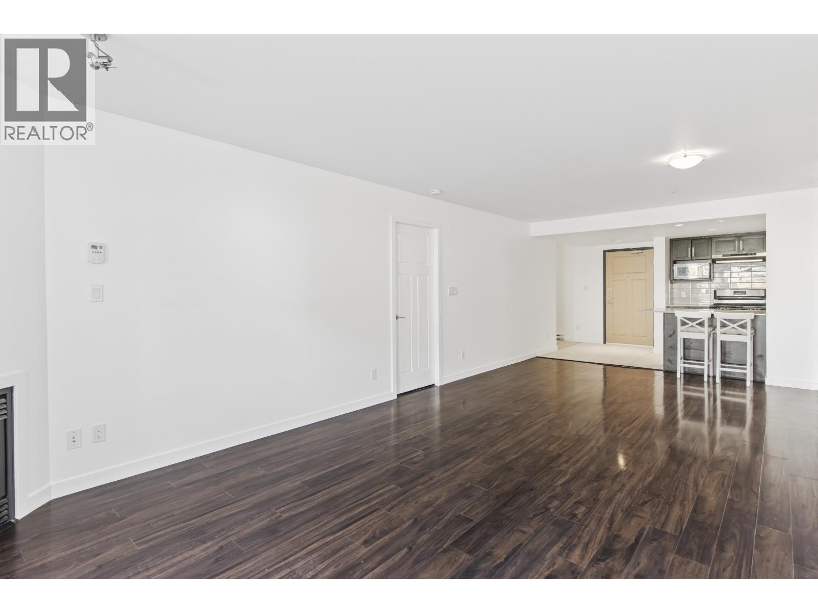 203 1212 Main Street, Squamish, British Columbia  V8B 0A6 - Photo 12 - R3115991