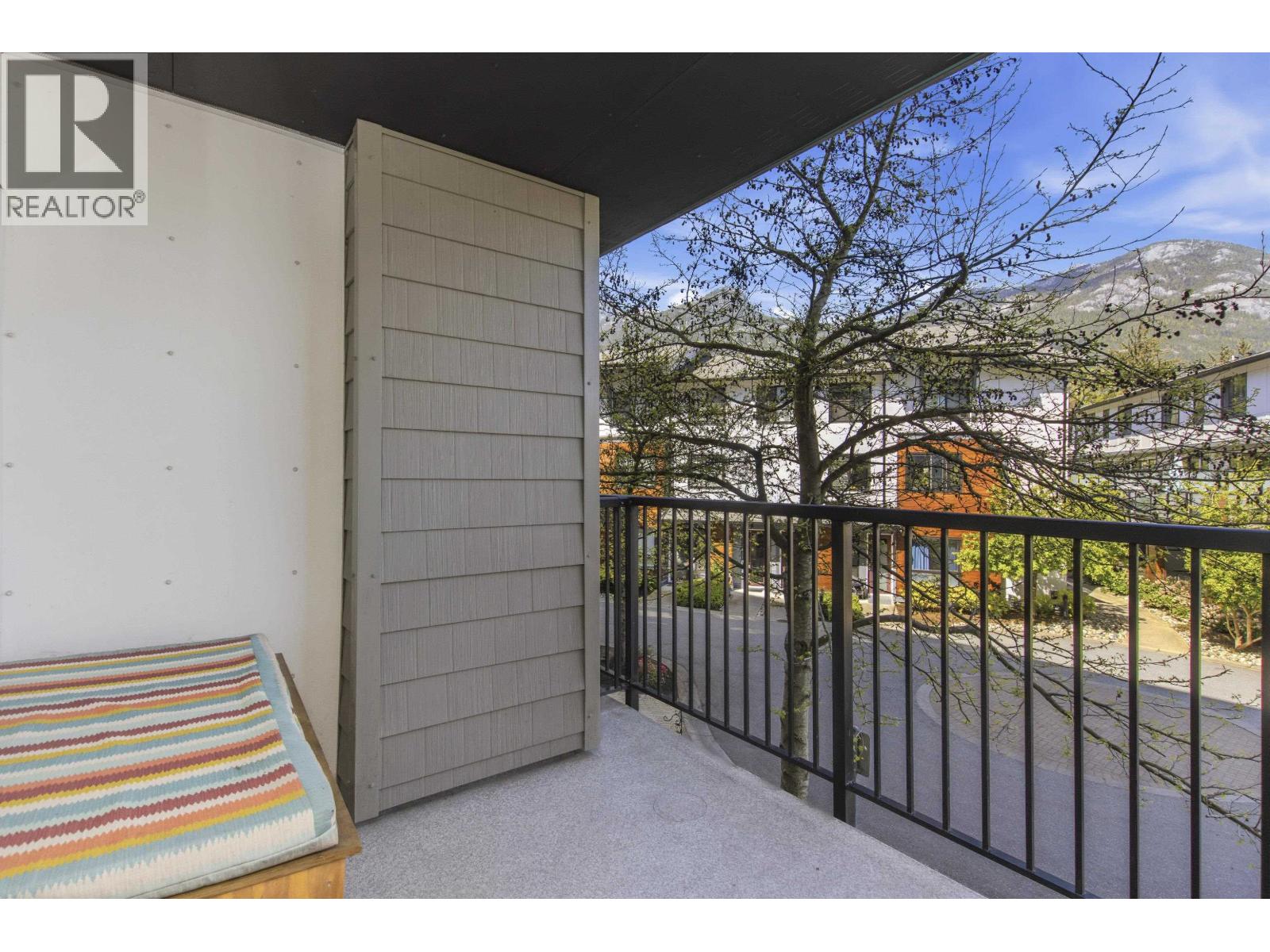 203 1212 Main Street, Squamish, British Columbia  V8B 0A6 - Photo 15 - R3115991