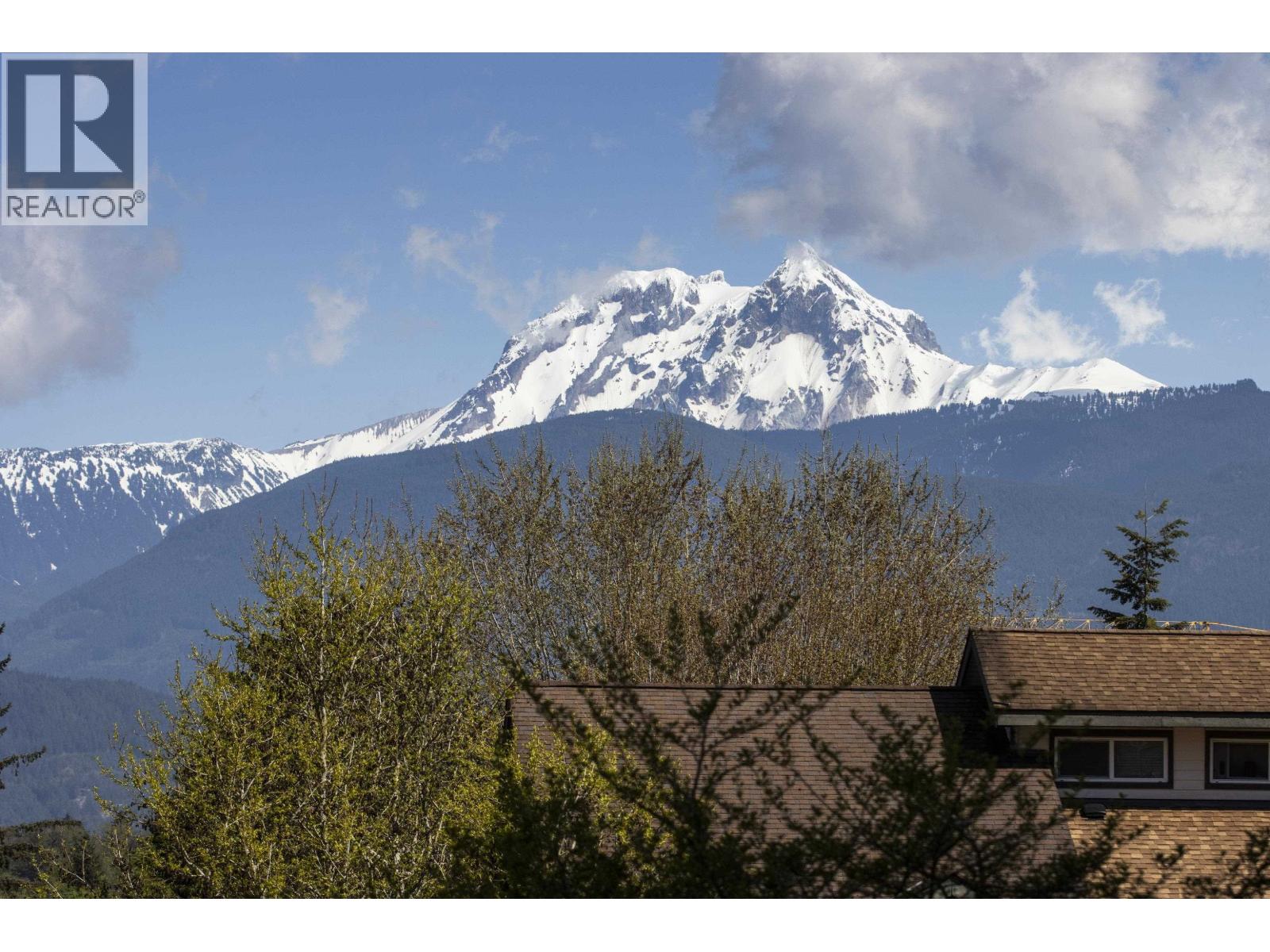 203 1212 Main Street, Squamish, British Columbia  V8B 0A6 - Photo 17 - R3115991