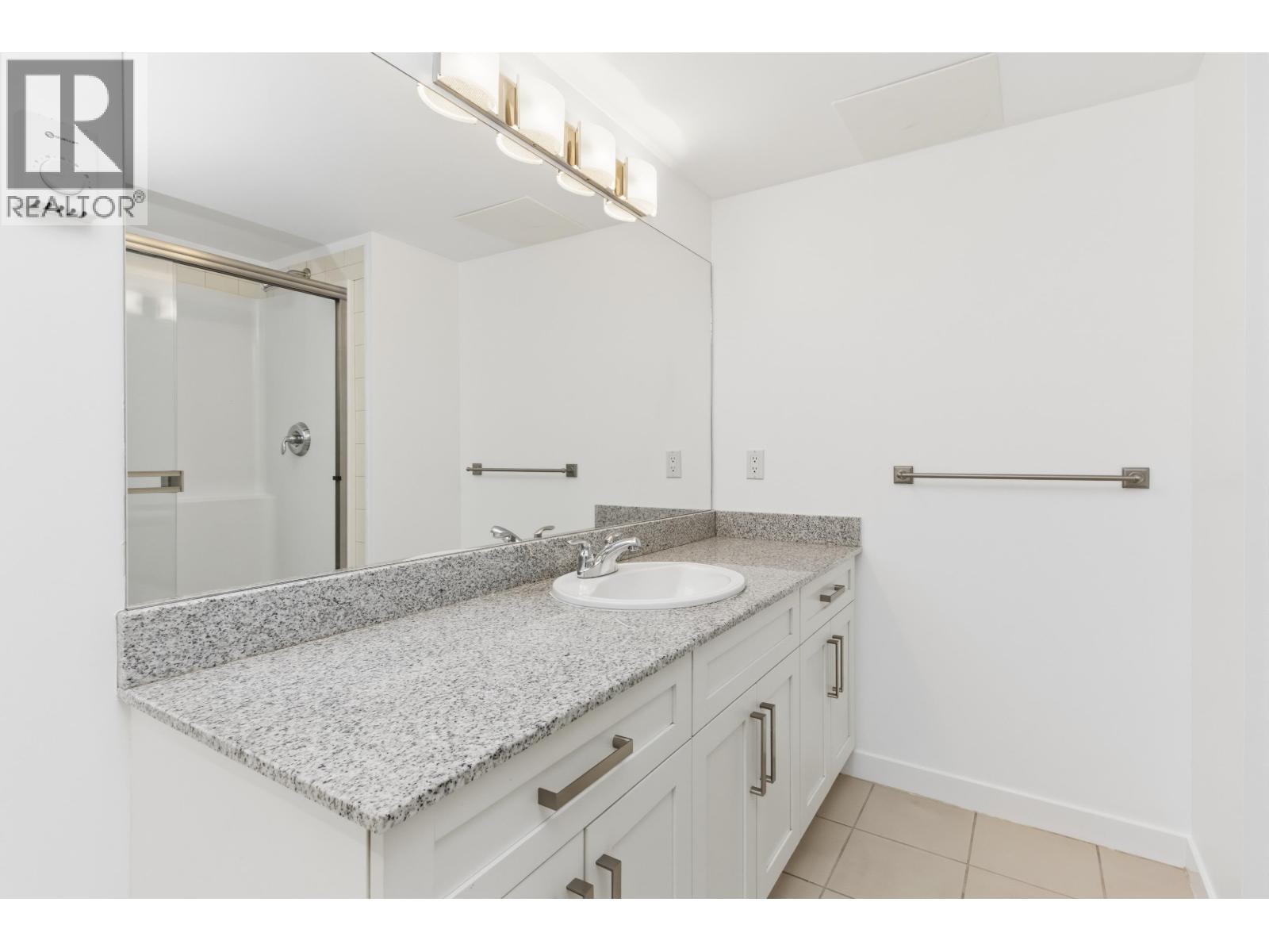 203 1212 Main Street, Squamish, British Columbia  V8B 0A6 - Photo 26 - R3115991