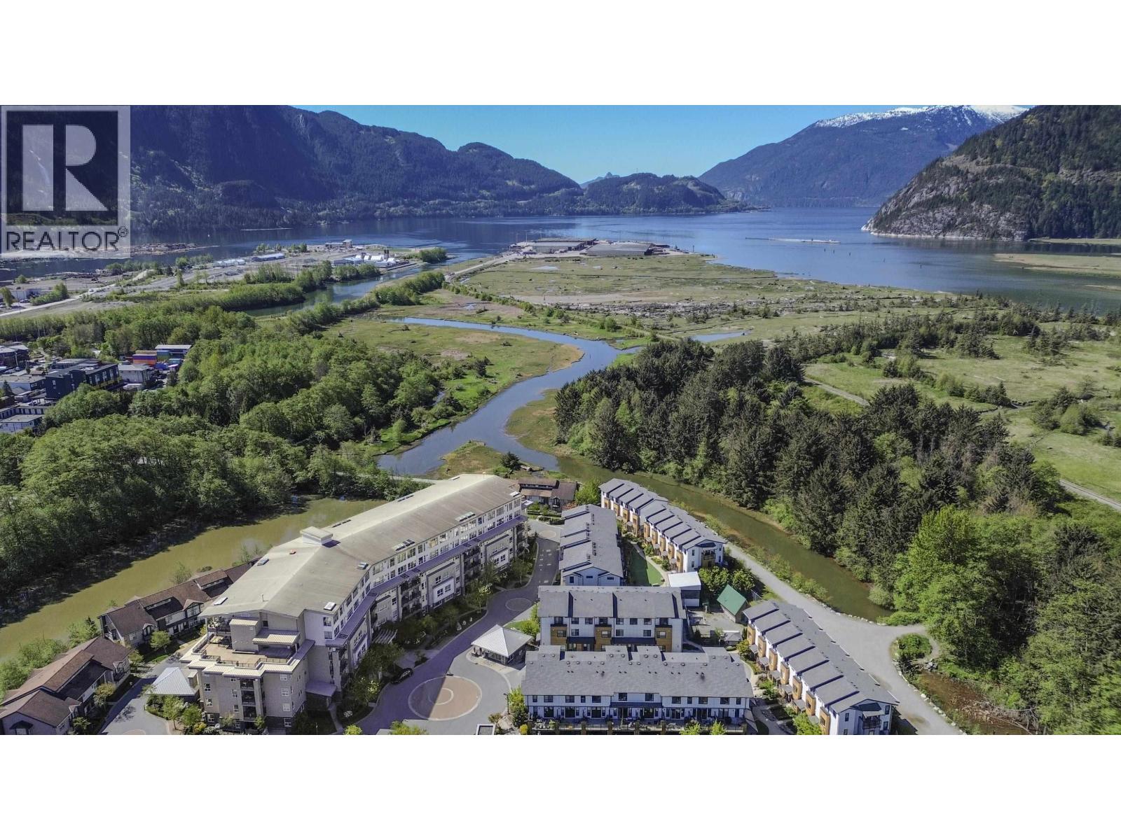 203 1212 Main Street, Squamish, British Columbia  V8B 0A6 - Photo 36 - R3115991