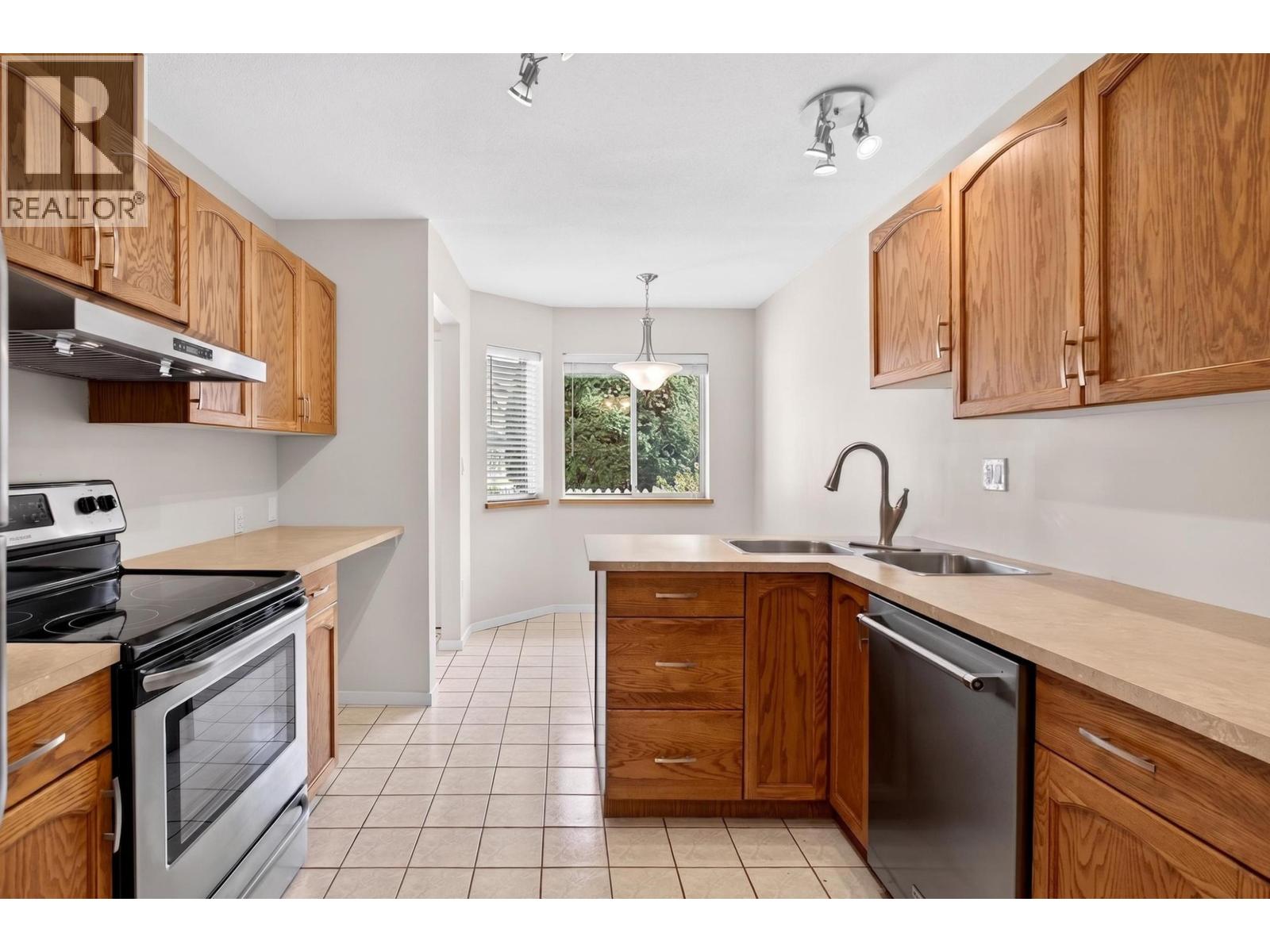 206 20675 118 Avenue, Maple Ridge, British Columbia  V2X 0K4 - Photo 11 - R3115998