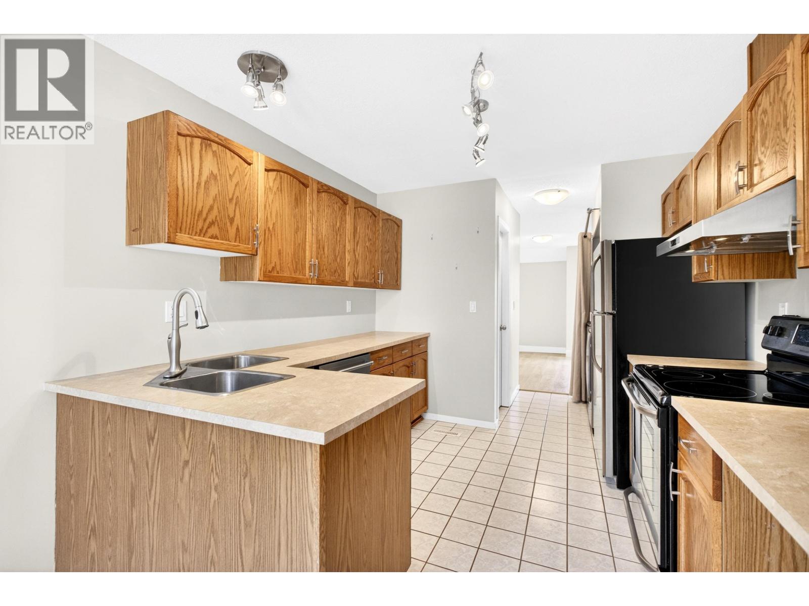 206 20675 118 Avenue, Maple Ridge, British Columbia  V2X 0K4 - Photo 7 - R3115998