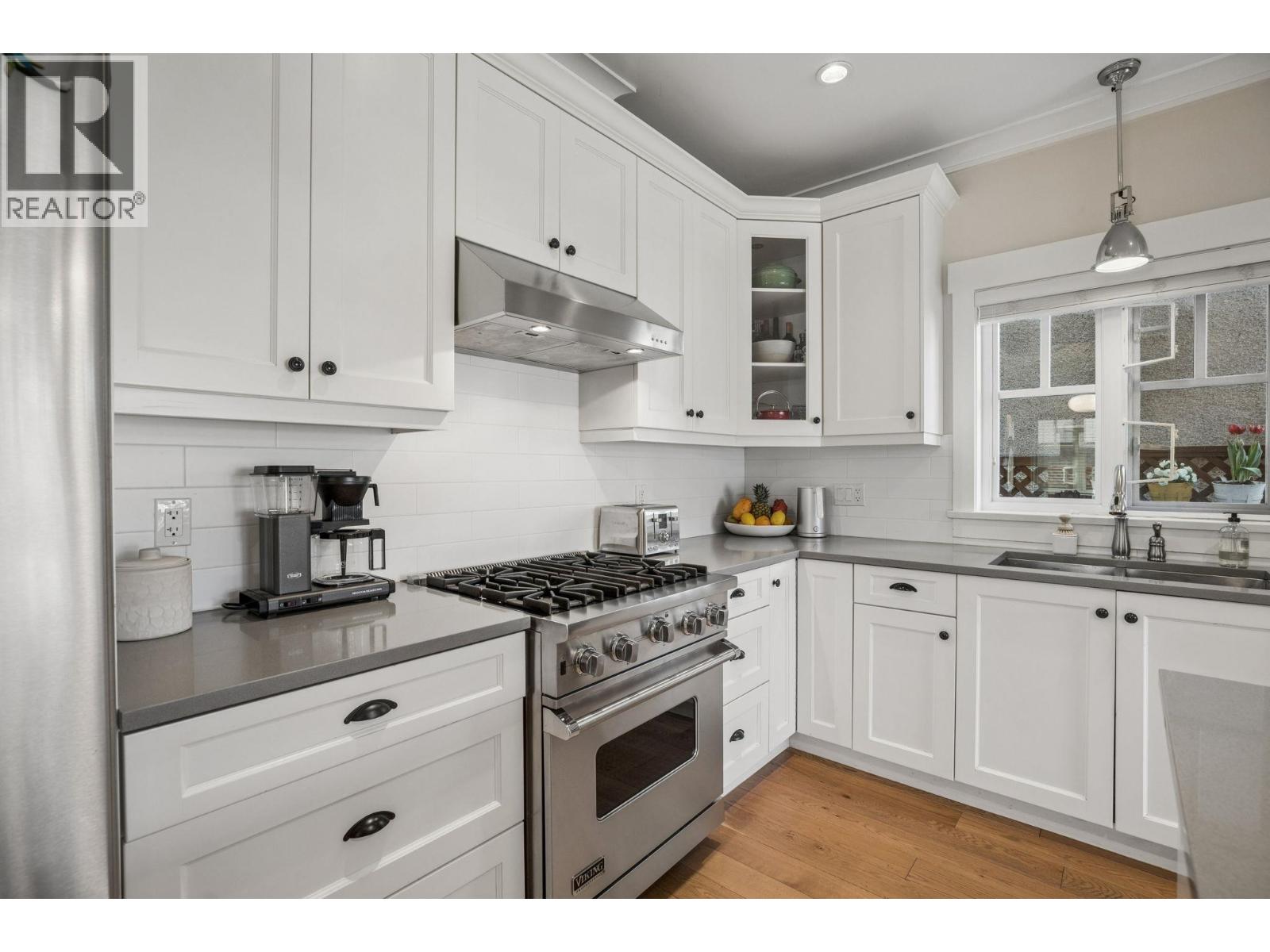 947 E 21st Avenue, Vancouver, British Columbia  V5V 1S4 - Photo 10 - R3116005