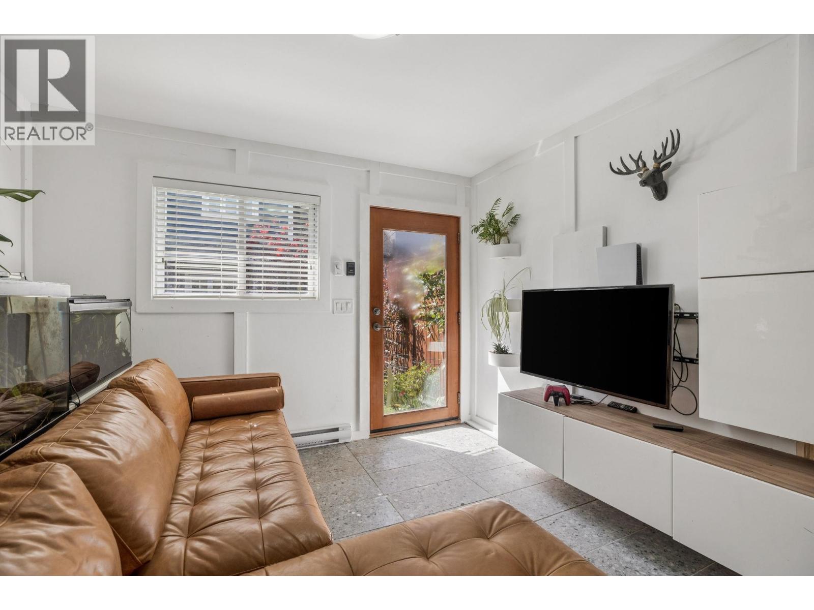 947 E 21st Avenue, Vancouver, British Columbia  V5V 1S4 - Photo 36 - R3116005