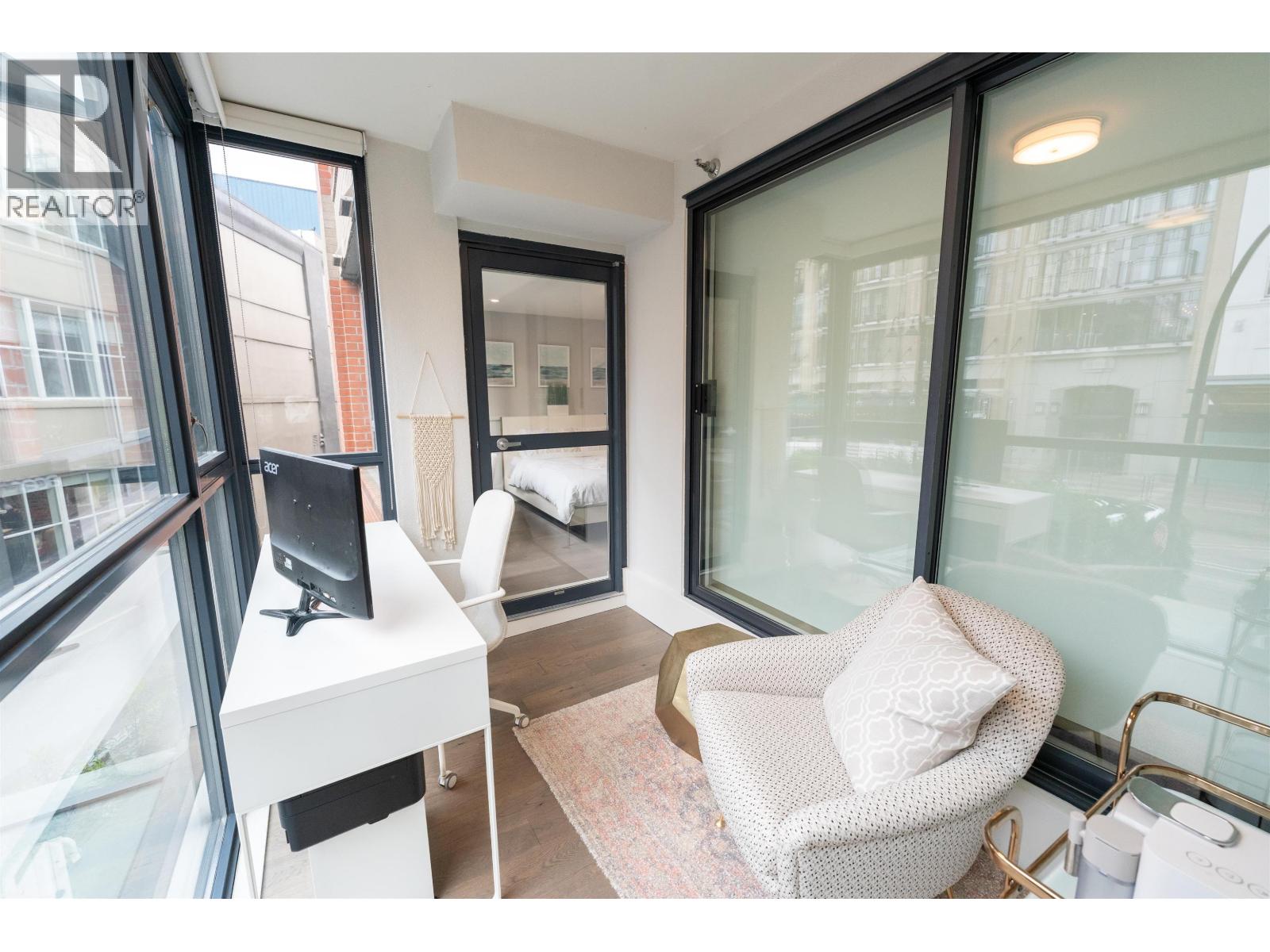 201 289 Drake Street, Vancouver, British Columbia  V6B 5Z5 - Photo 16 - R3116041