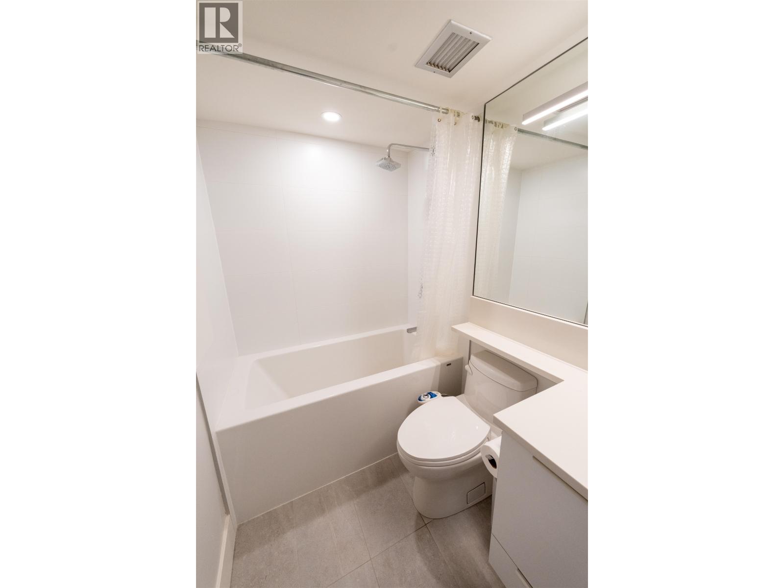 201 289 Drake Street, Vancouver, British Columbia  V6B 5Z5 - Photo 26 - R3116041