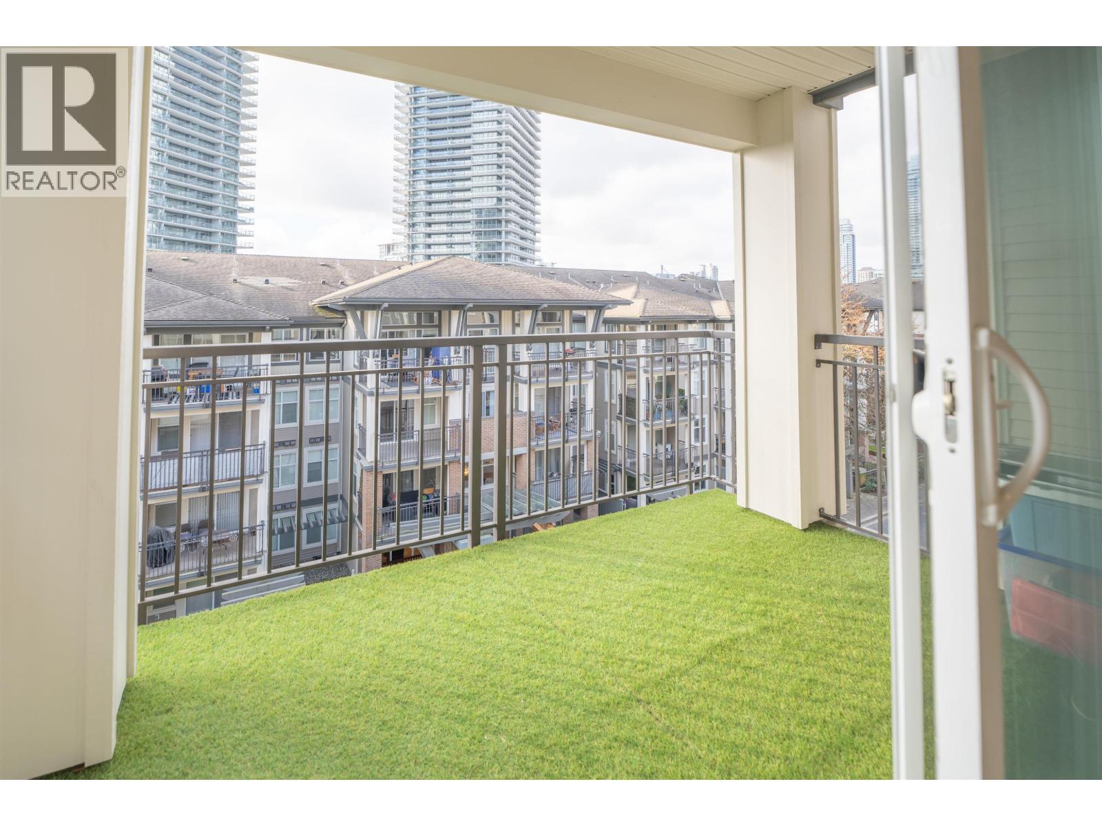 303 4799 Brentwood Drive, Burnaby, British Columbia  V5C 0C4 - Photo 17 - R3116051