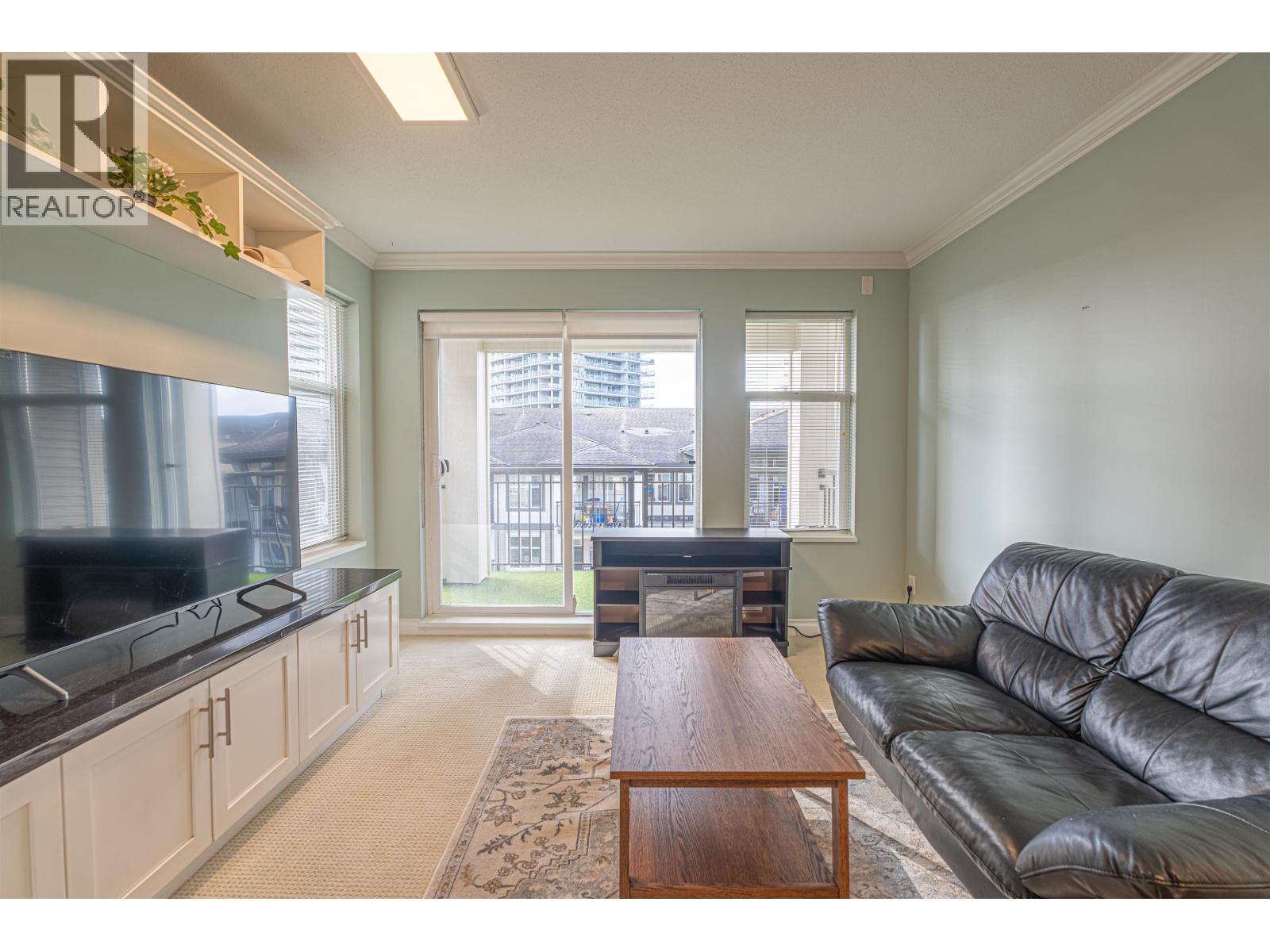 303 4799 Brentwood Drive, Burnaby, British Columbia  V5C 0C4 - Photo 5 - R3116051