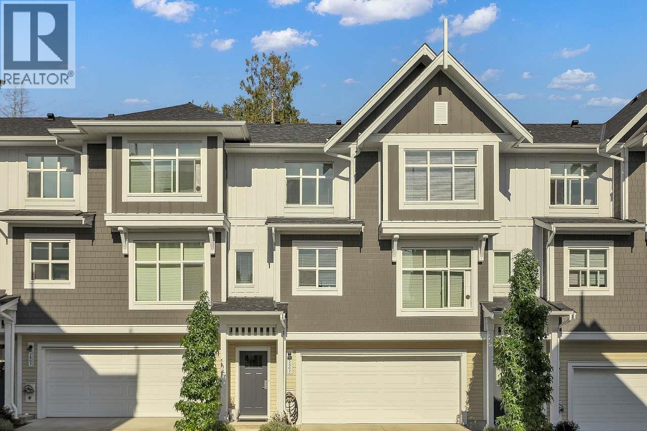 2802 23061 Lougheed Avenue, Maple Ridge, British Columbia  V2X 4L3 - Photo 2 - R3116057