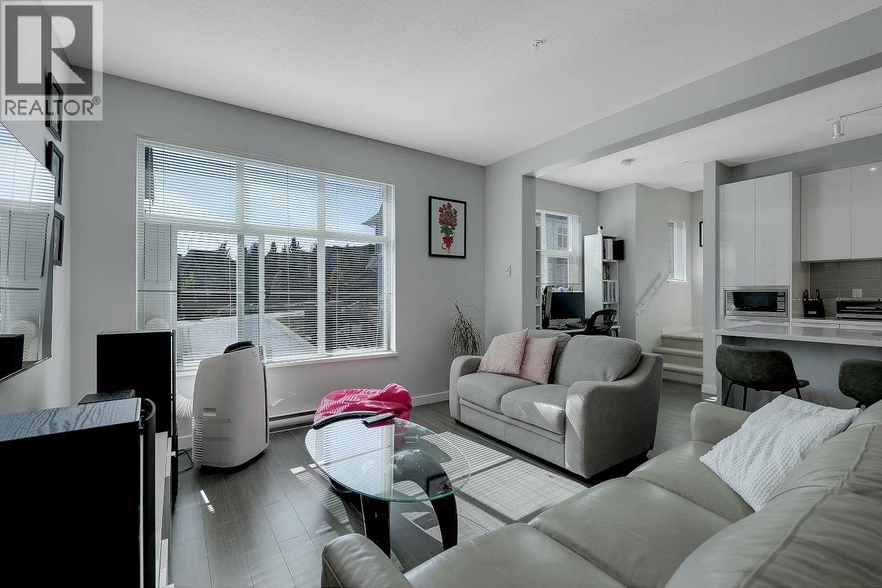 2802 23061 Lougheed Avenue, Maple Ridge, British Columbia  V2X 4L3 - Photo 4 - R3116057