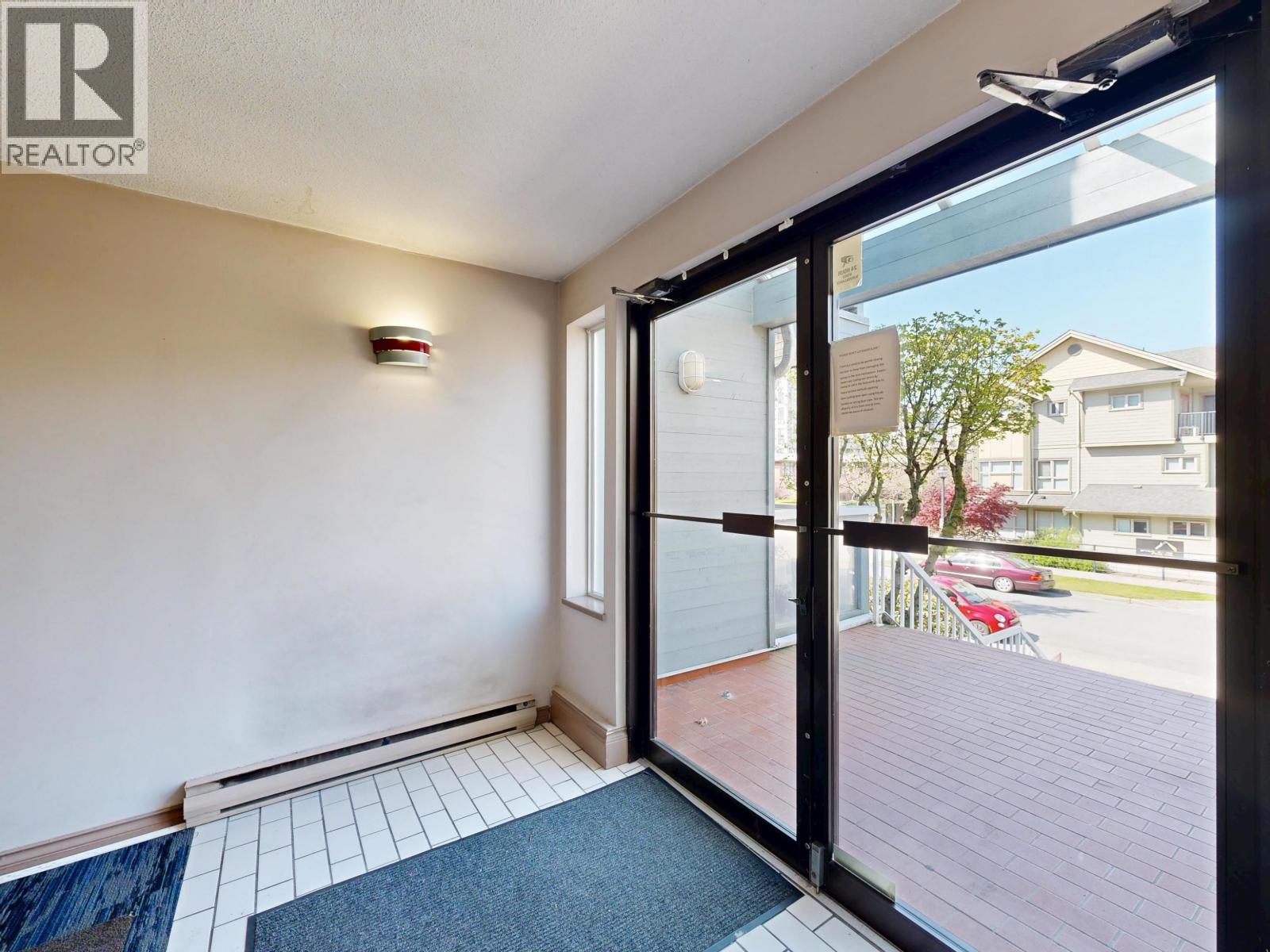 8 8500 Anderson Road, Richmond, British Columbia  V6Y 1S6 - Photo 2 - R3116061