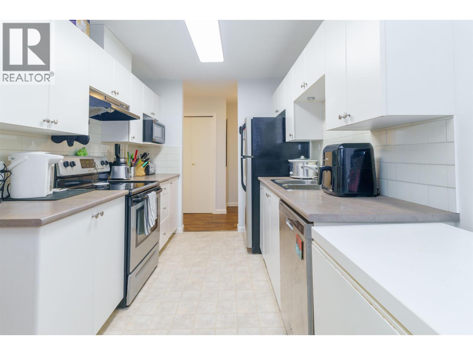 404 22351 St Anne Avenue, Maple Ridge, British Columbia  V2X 2E7 - Photo 8 - R3116068