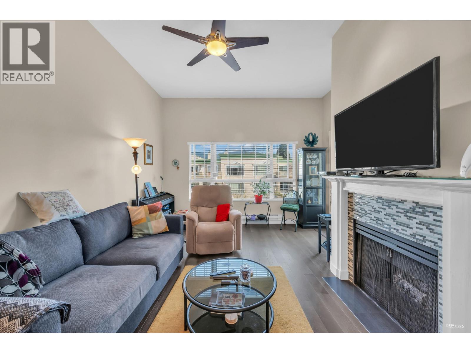 403 2970 Princess Crescent, Coquitlam, British Columbia  V3B 7R5 - Photo 11 - R3116078