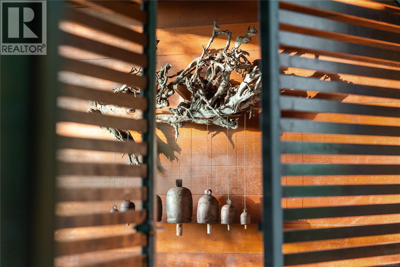 1228 & 1232 Greenleaf Lane, Sidney Island, British Columbia  V8L 5Y9 - Photo 12 - 1033517