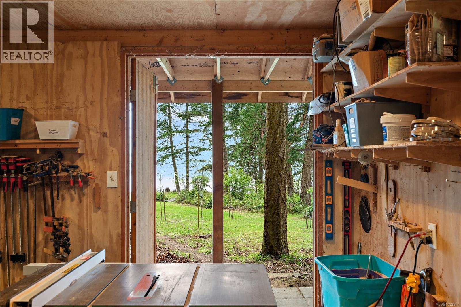 1228 & 1232 Greenleaf Lane, Sidney Island, British Columbia  V8L 5Y9 - Photo 45 - 1033517