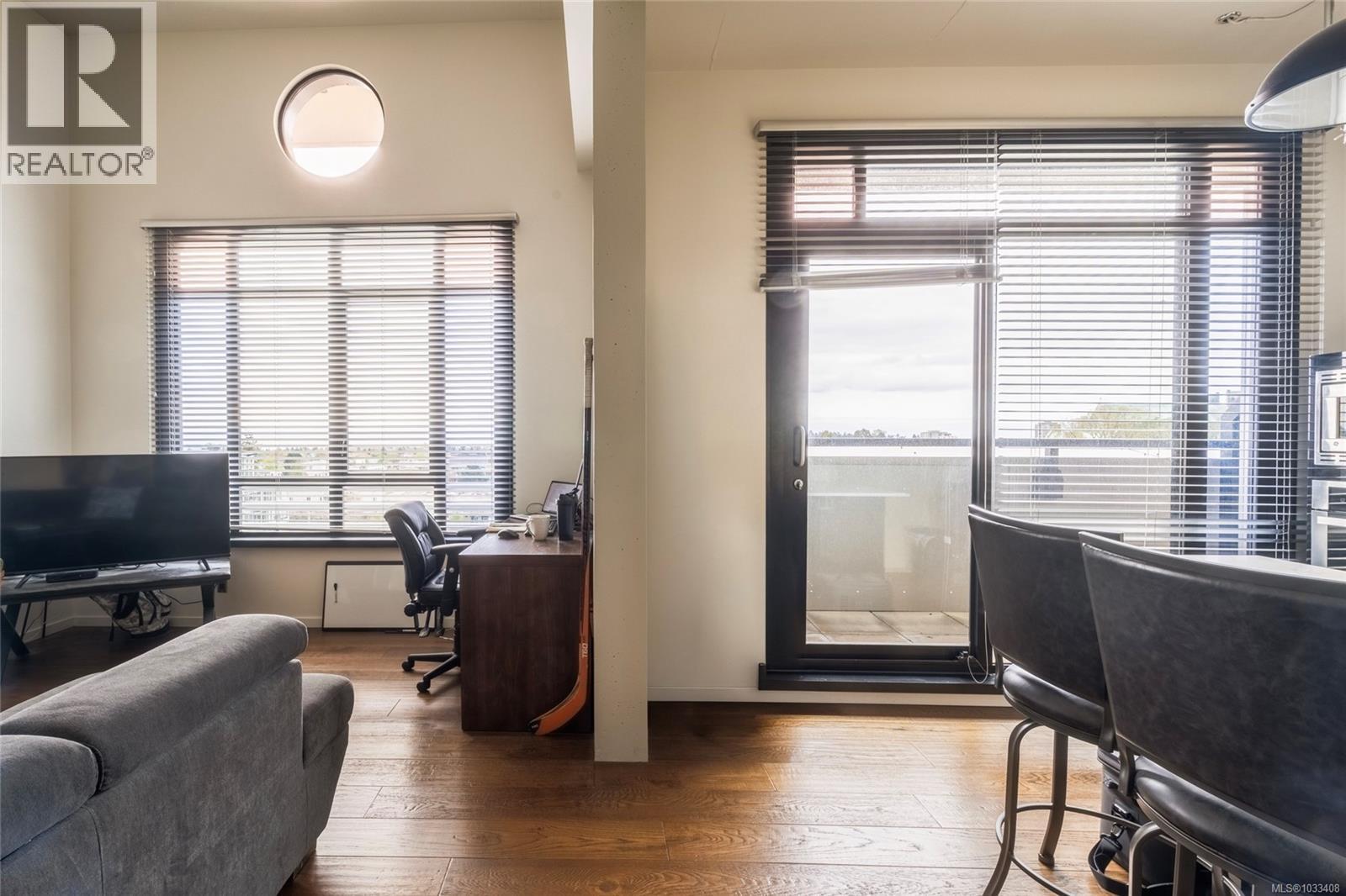 914 1029 View St, Victoria, British Columbia  V8V 0C9 - Photo 6 - 1033408