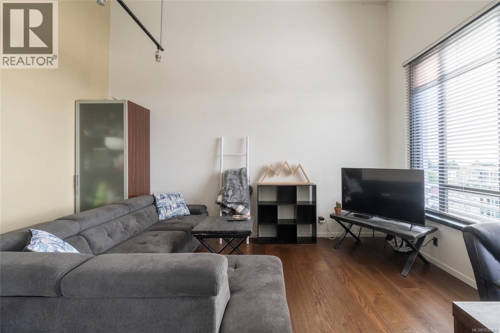 914 1029 View St, Victoria, British Columbia  V8V 0C9 - Photo 8 - 1033408