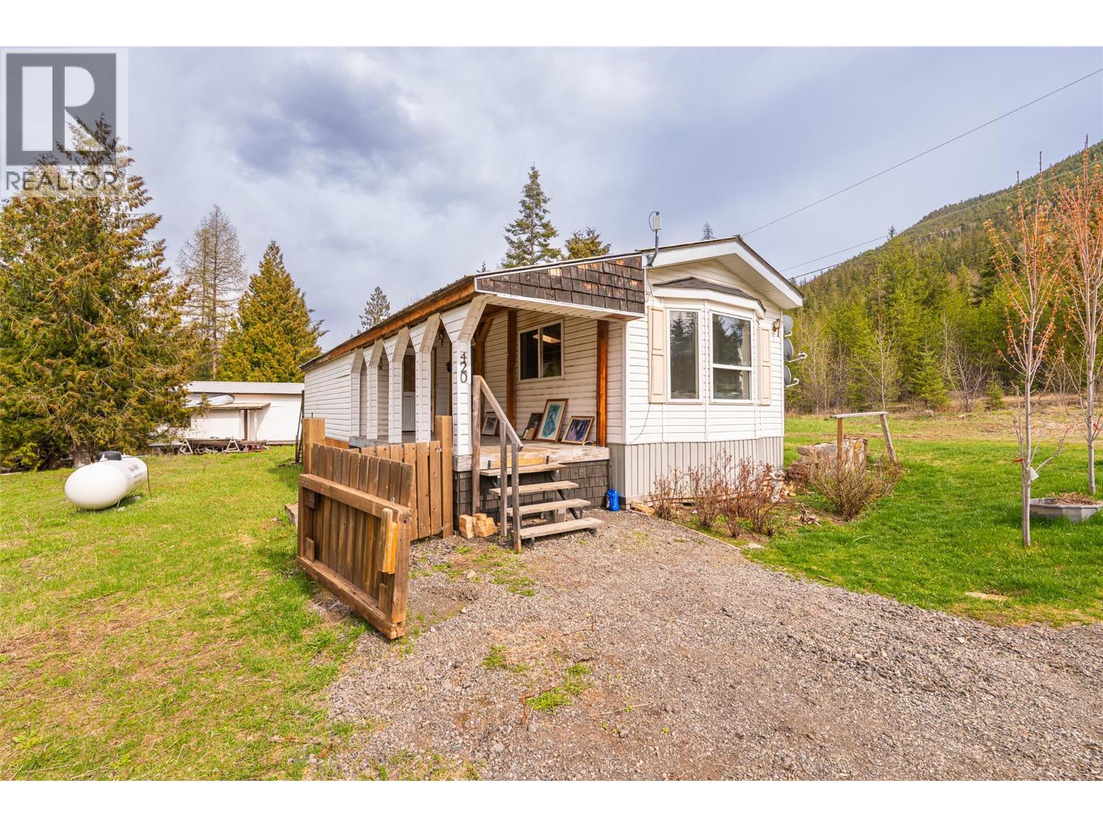 420 Macleod Street, Kitchener, British Columbia  V0B 1W1 - Photo 16 - 10384921