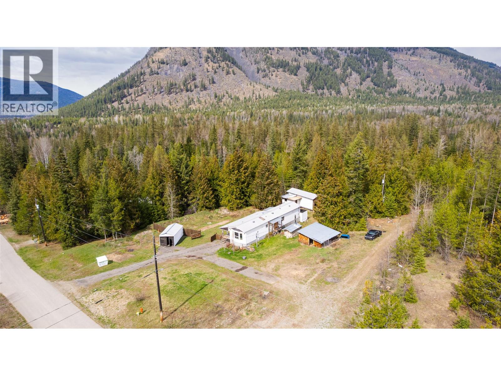 420 Macleod Street, Kitchener, British Columbia  V0B 1W1 - Photo 27 - 10384921