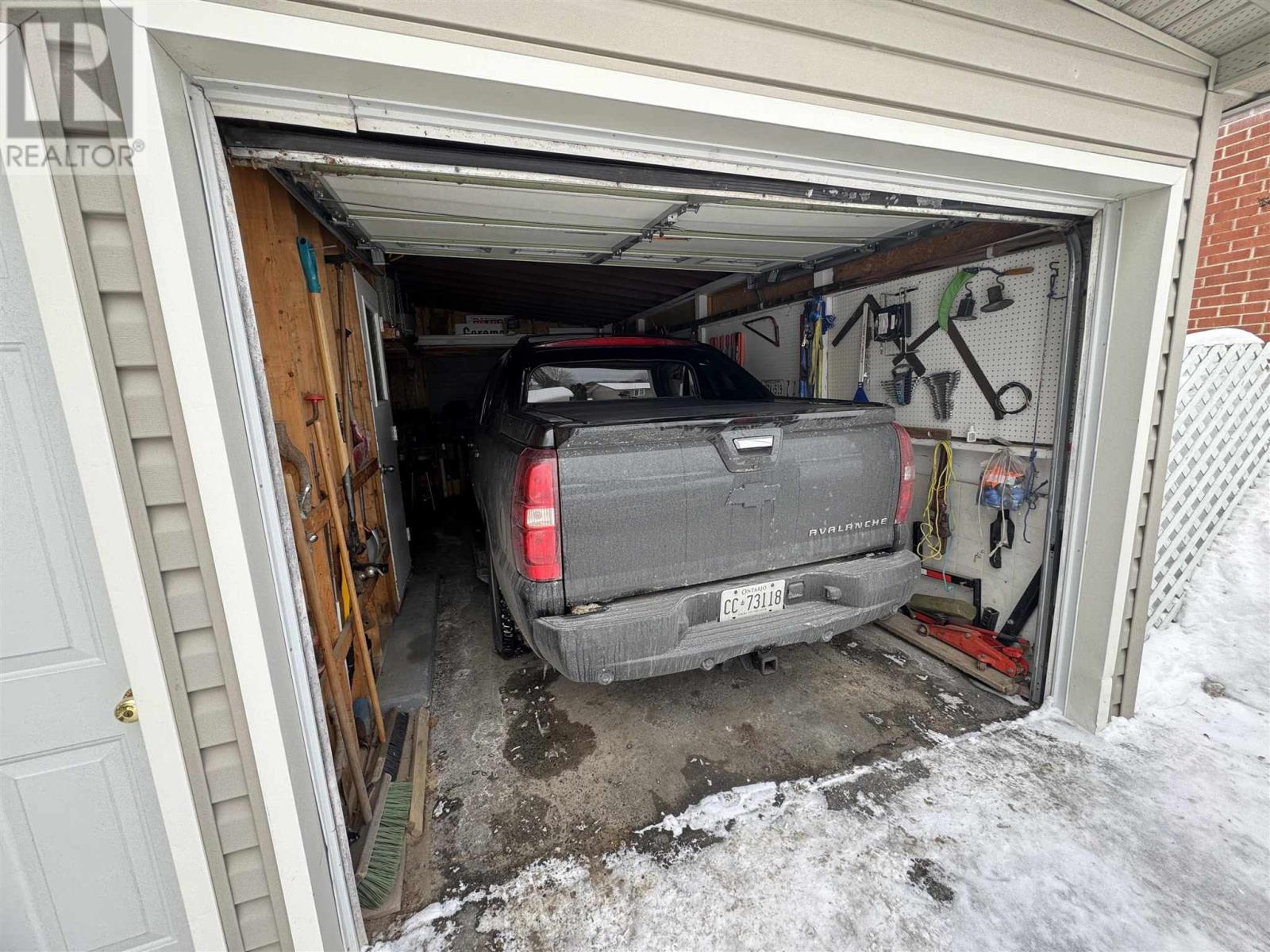 143 Dieppe Ave, Elliot Lake, Ontario  P5A 1H6 - Photo 23 - SM260689