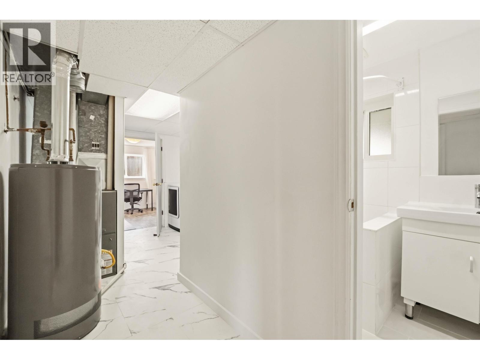 22970 Storey Avenue, Maple Ridge, British Columbia  V2X 3W1 - Photo 22 - R3116027