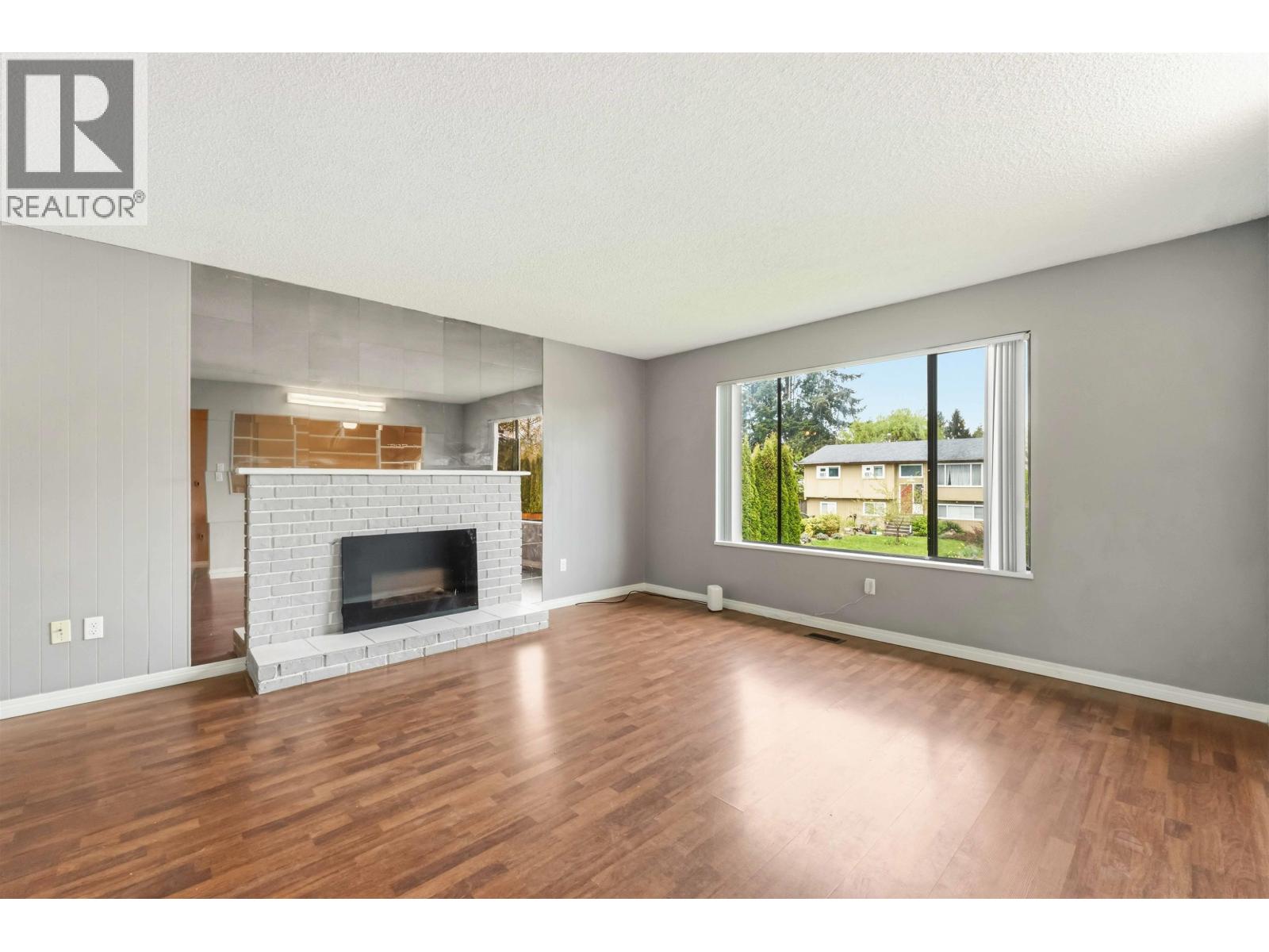 22970 Storey Avenue, Maple Ridge, British Columbia  V2X 3W1 - Photo 6 - R3116027