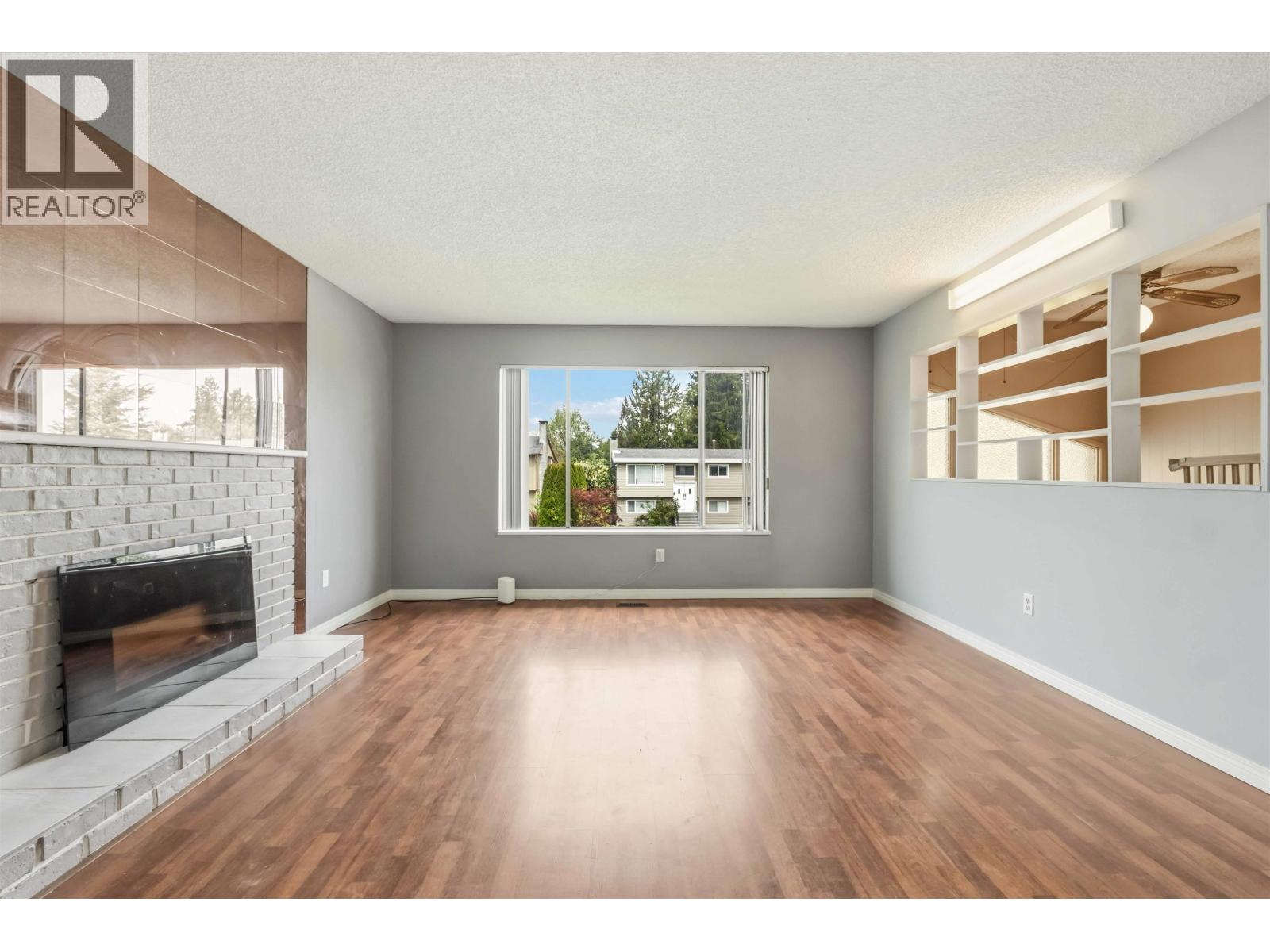 22970 Storey Avenue, Maple Ridge, British Columbia  V2X 3W1 - Photo 7 - R3116027