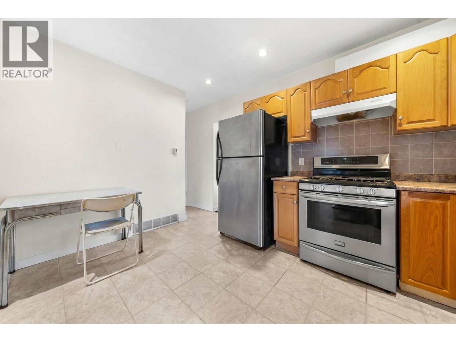 339 E 41st Avenue, Vancouver, British Columbia  V5W 1N9 - Photo 14 - R3116030