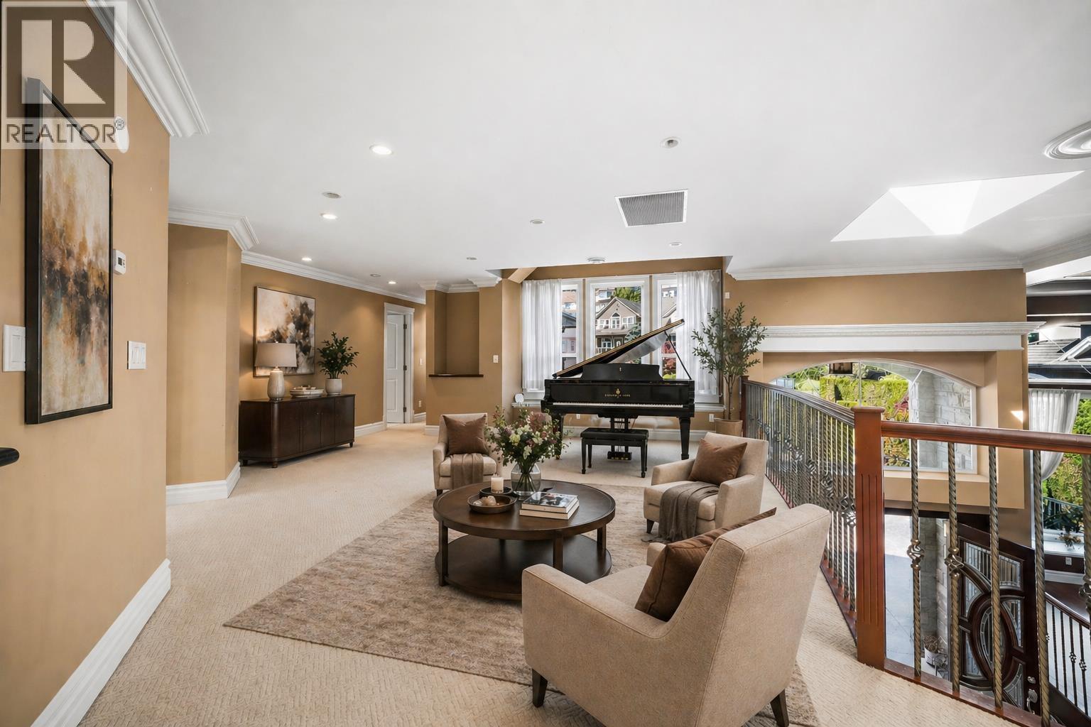 2982 Sunridge Court, Coquitlam, British Columbia  V3E 3M5 - Photo 13 - R3116043