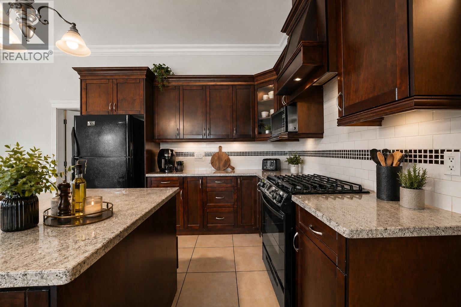 2982 Sunridge Court, Coquitlam, British Columbia  V3E 3M5 - Photo 29 - R3116043