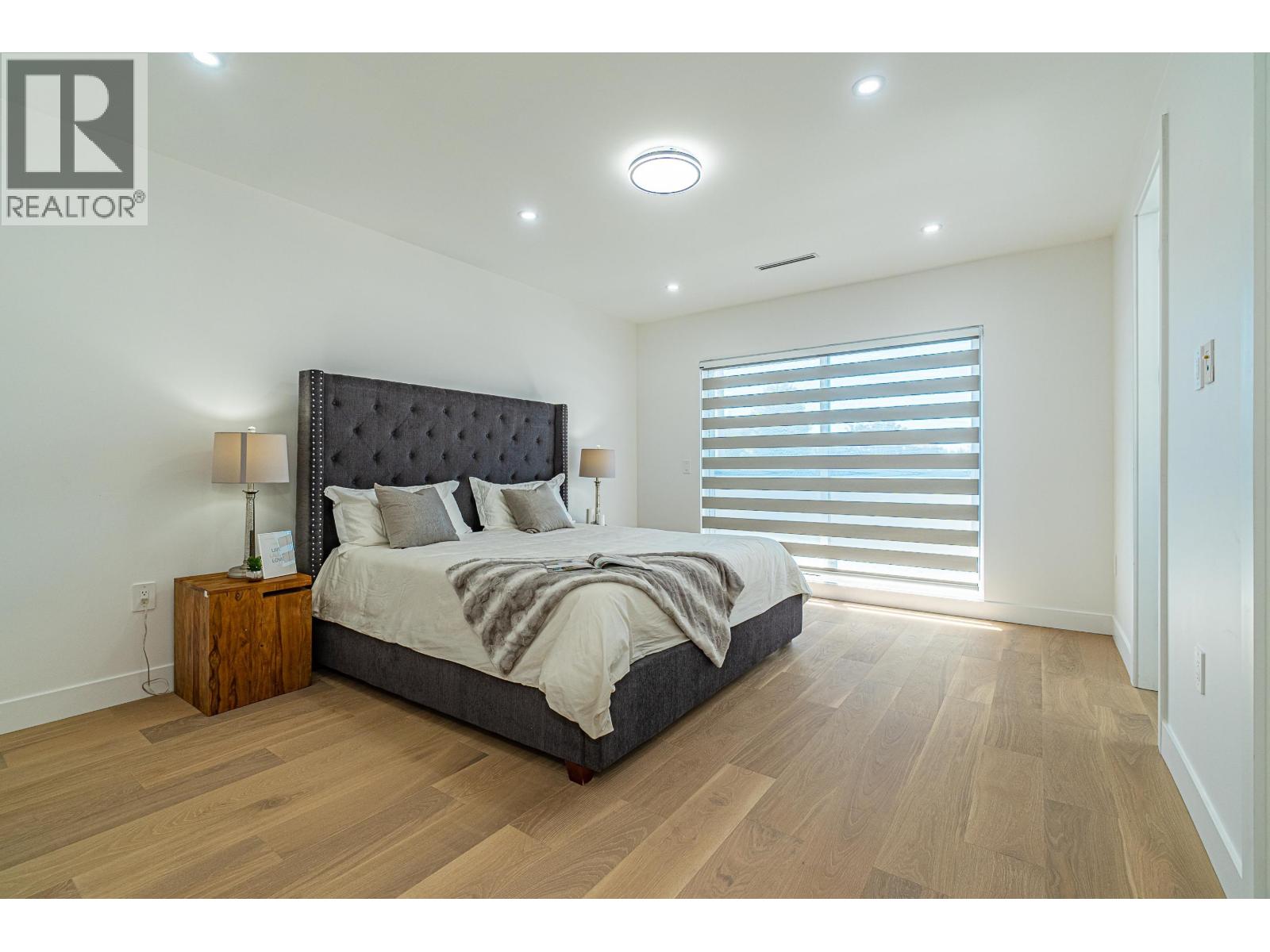 4152 Pender Street, Burnaby, British Columbia  V5C 2M2 - Photo 23 - R3116052